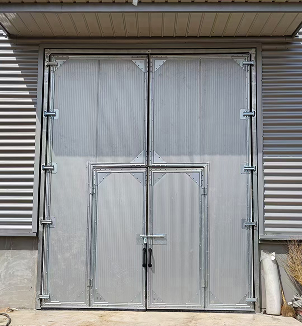 达坂城工业平开门