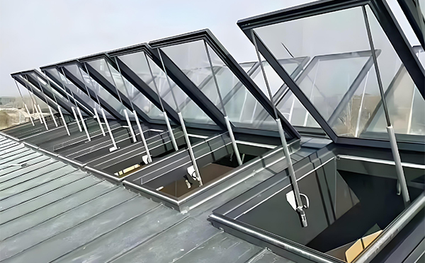 达坂城消防排烟窗