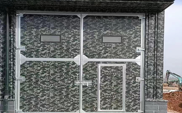 达坂城工业平开门